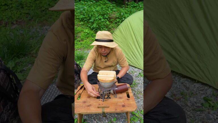 【キャンプ飯テロ】卵乗せ失敗...キムチカオマンガイ#shorts  #シェラどんぶり #キャンプ #camp #ソロキャンプ #ソトレシピ #キャンプ部 #キャンプ飯