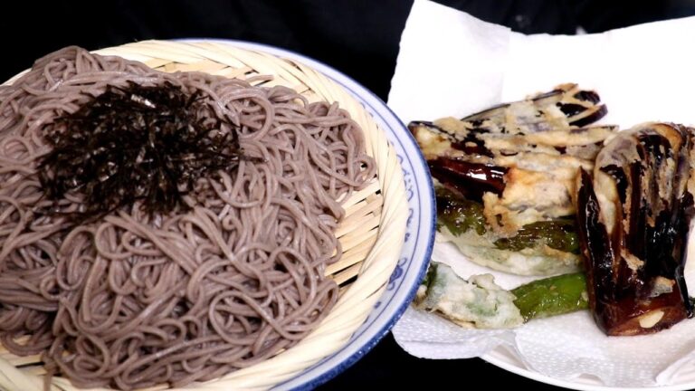 夏の名残 茄子と万願寺唐辛子の天ざるそば ヤマコノ醬油のつゆ