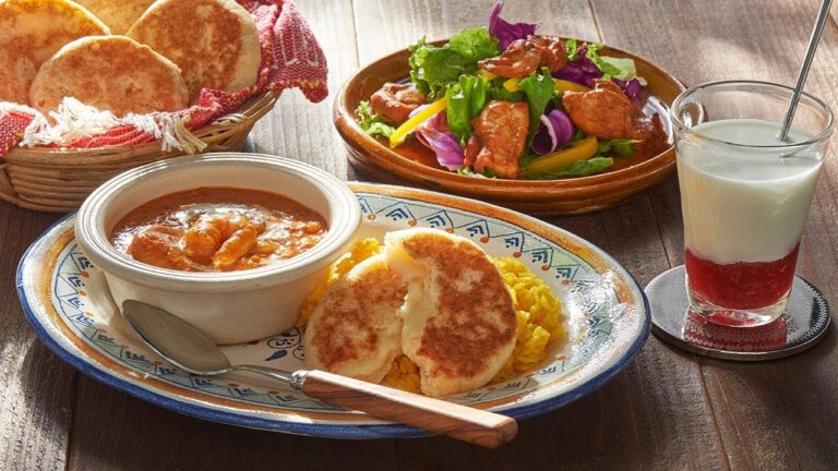 【アレンジ】手作りナン＆バターシュリンプカレー ＜ABCクッキングスタジオの月替わりコース 9月Aメニュー＞