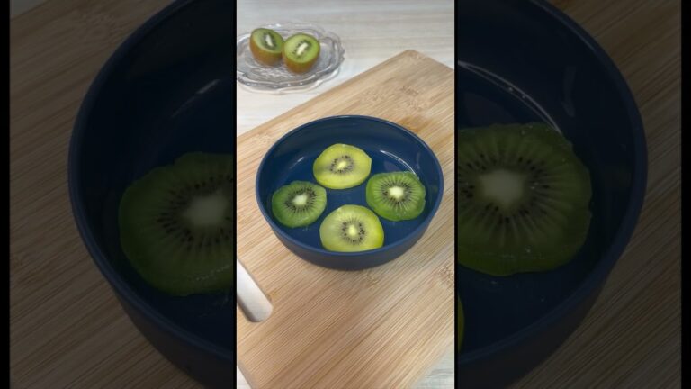 キウイ牛乳寒天🥝 #牛乳寒天　#キウイ #簡単スイーツ #shorts