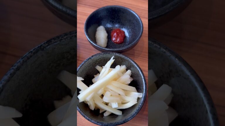 一旦離れたが今また家系ラーメンがマイブーム！#food #おいしい #らーめん #ごはん #にんにく #しょうが #豆板醤 #濃厚#スープまで飲み干します