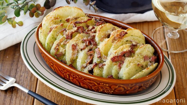 【じゃがいもとベーコンののりチーズ焼き】レンジとトースターで作る！青のりの風味とベーコンの塩味が食欲そそる♪｜macaroni（マカロニ）
