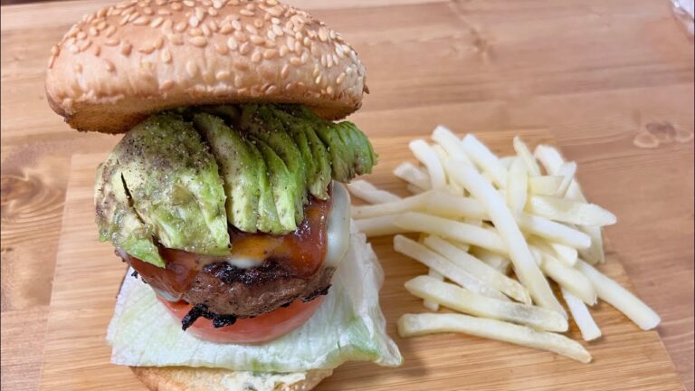 【おうちカフェ】アボカドバーガー！