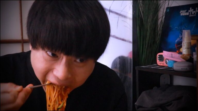 美容室より、ユッケビビン麺。【マグロユッケビビン麺｜ユクジョン（肉チヂミ）｜チョレギ風サラダ】