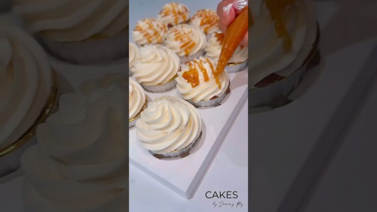 Salted Caramel Apple Cupcakes | Filled, Frosted & Drizzled to Perfection 🍏✨