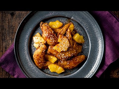 手羽先のから揚げ甘辛パイナップルだれ