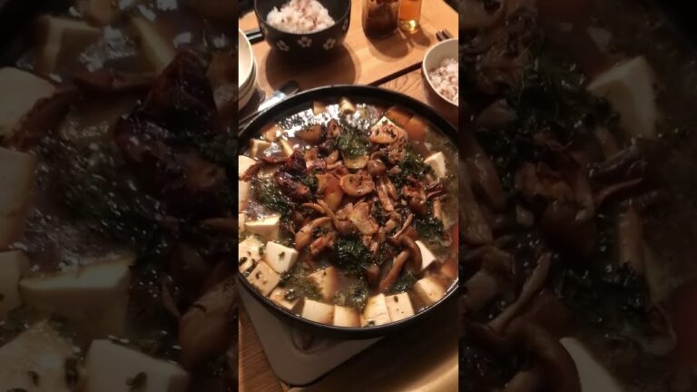 米ナスと冬瓜の鍋／米ナスも冬瓜も煮るとトロッとなるのがなんとも美味しい／作り方は説明欄　#vegan