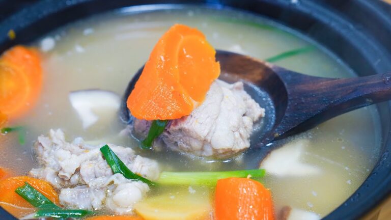 “香菇排骨湯” 的家常做法，營養豐富，做法簡單，老人孩子的最愛