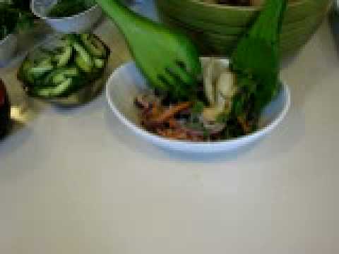 タイ料理ヤムウンセン（春雨サラダ）の作り方２