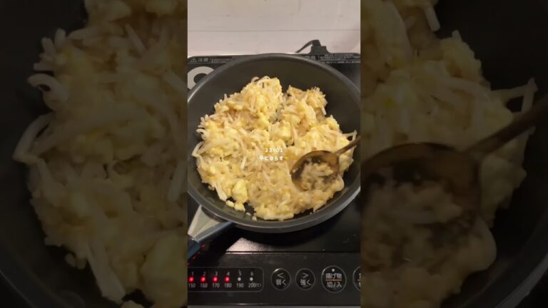 はんぺんでお好み焼き作れますわ…！ #料理初心者 #はんぺん #お好み焼き #もやし #節約ご飯 #節約レシピ #飯テロ#自炊料理