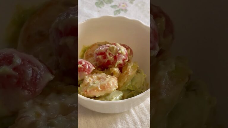 おうちごはん🍚#エビとアボカドのサラダ#簡単レシピ#料理動画#cooking#food
