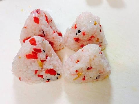 お弁当 今日の一品　カリカリ梅茶漬けおにぎり　OBENTO today's one article