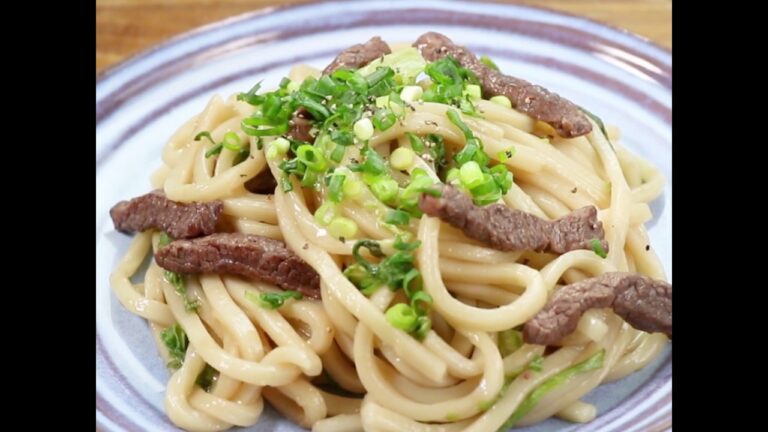 オイスター風味であっさりと 中華やきうどん ｜ moguna[モグナ]