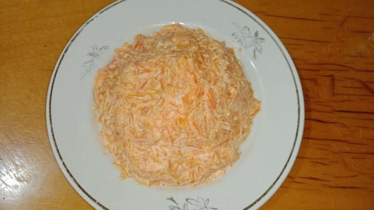 🥕 kök salatının hazırlanması (markov salatı) belə asan olmamışdı 😊