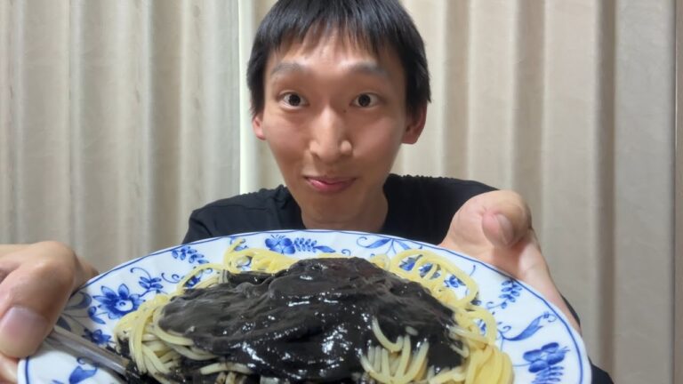 【料理】イカスミパスタをいただきます