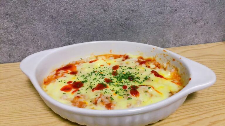 【ズボラリゾット】24歳一人暮らしの5分で作れるなんちゃってトマトチーズリゾット【ズボラ飯】