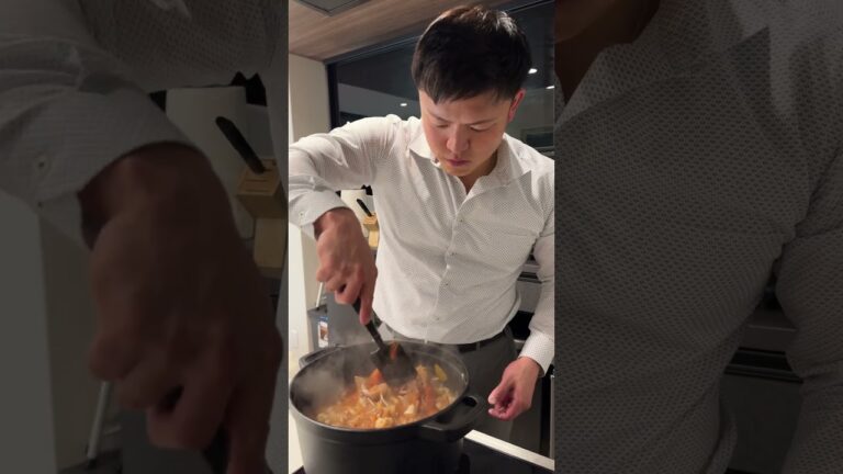 【痩せるのに激うまは最高⭕️】減量トマトカレー #マッチョ #料理 #元カレ #cooking #クッキング #料理動画