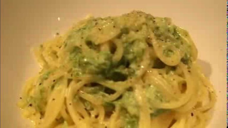 シャングリ‐泡。オリジナルのアーサ（岩のり）のクリームパスタ☆彡