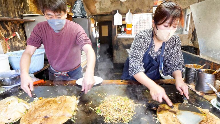 直径３０cmのジャンボお好み焼き！営業開始から注文が止まらない鉄板焼き屋に密着！