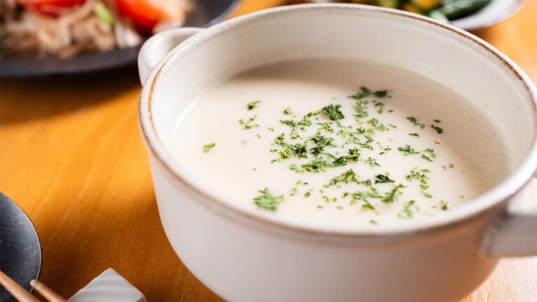 【じゃがいも簡単レシピ】10分！とろっとろに仕上がる♪炒めて潰すだけ。