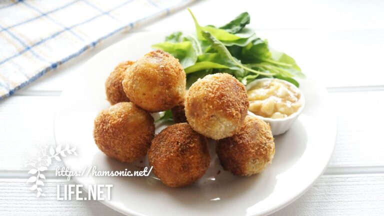 【志麻さんのコロッケのレシピで】沸騰ワード10で話題のお肉屋さん風揚げ焼きコロッケの作り方【驚きのバナナソース添え】