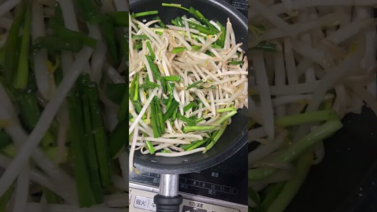 【野菜300ｇ】アンチエイジング効果抜群ニラもやしにんにく炒め