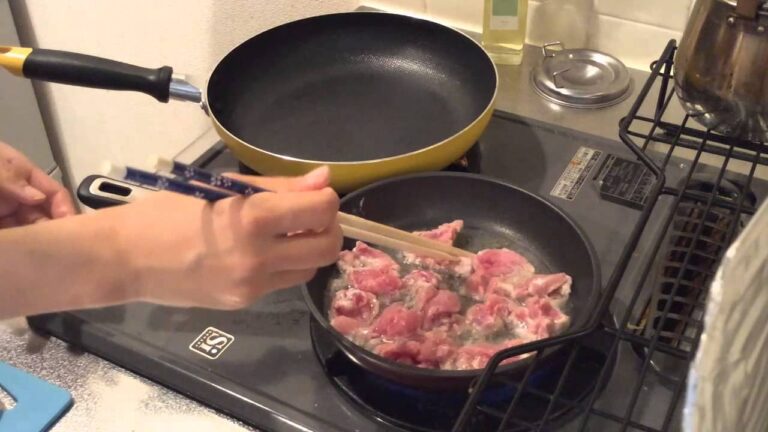 くまクッキング#002 　ヒレ肉ともやしのオイスター炒め