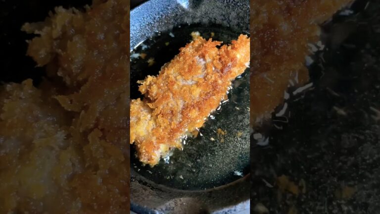 【キャンプ飯】揚げるだけ簡単なひと口牛カツ【シンプルに旨い】 #shorts  #short  #shortvideo  #牛カツ  #簡単レシピ #つまみ #揚げるだけ