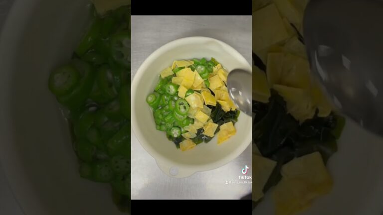 ワカメとオクラの酢の物　#ワカメレシピ　#オクラレシピ　#酢の物　#副菜　#すぐできる　#空