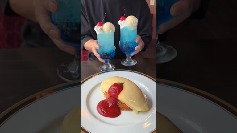 ピッカピカのチーズでコーティングされたオムライスが最高！