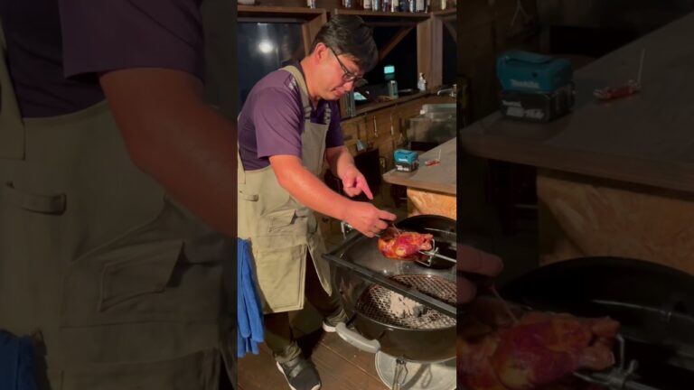 多夢炉BBQセンター　チキンの丸焼き〜❣️シェフの指差し確認😆👌