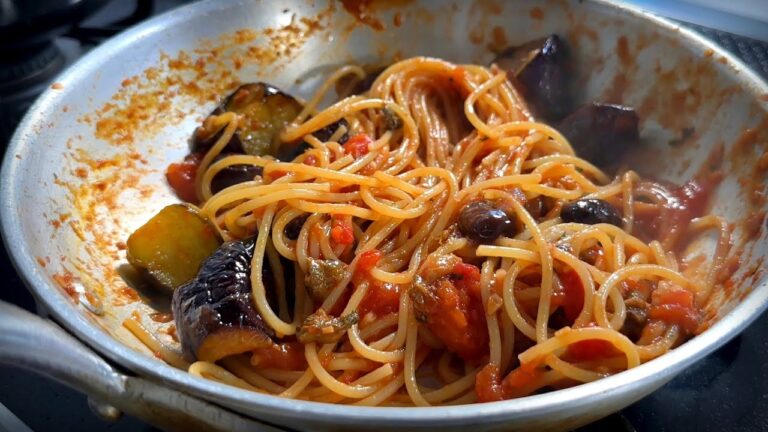イタリア料理の真髄【トマトパスタ】絶対美味しい！茄子のプッタネスカ🇮🇹