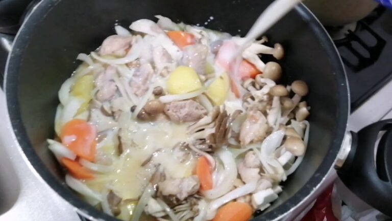 小麦粉を使わない　秋のクリームシチュー　レシピ