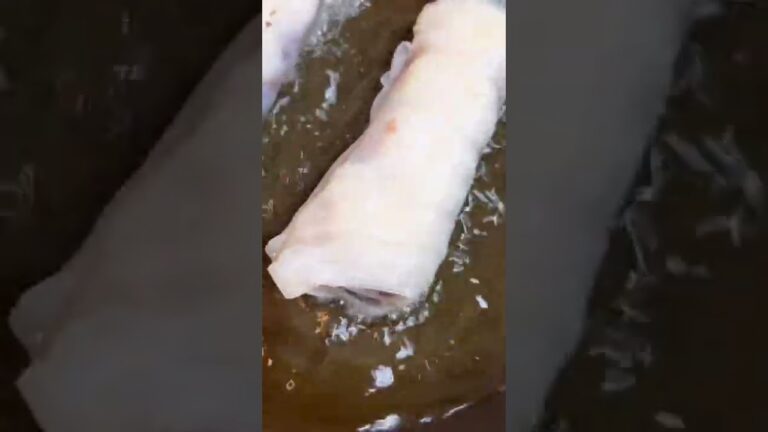 話題のライスペーパーで串団子を揚げてみた！ #shorts #簡単レシピ