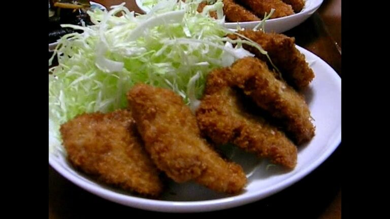【ずーさんキッチン】　安価なモモ豚肉で激旨トンカツ！　包丁、千切り！料理音。Pork Tonkatsu cookig TV!
