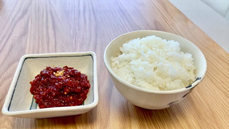 炊きたてご飯でかき込むコチュジャンの挽肉炒め/다진고기 양념 고추장