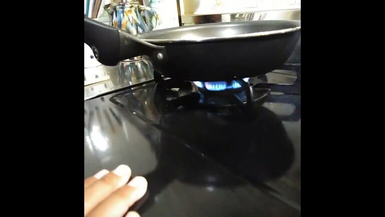 フライパンでサバの塩焼き