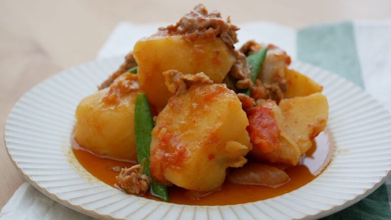 「まるめし」コク旨♡トマト肉じゃが | Tomato Nikujaga (Meat and Potato Stew)