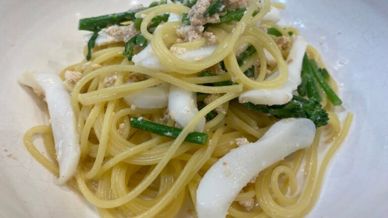 【秒でなくなるパスタ！】この絶妙すぎるバランスが￼たまらない！イカと明太子の最強パスタ！