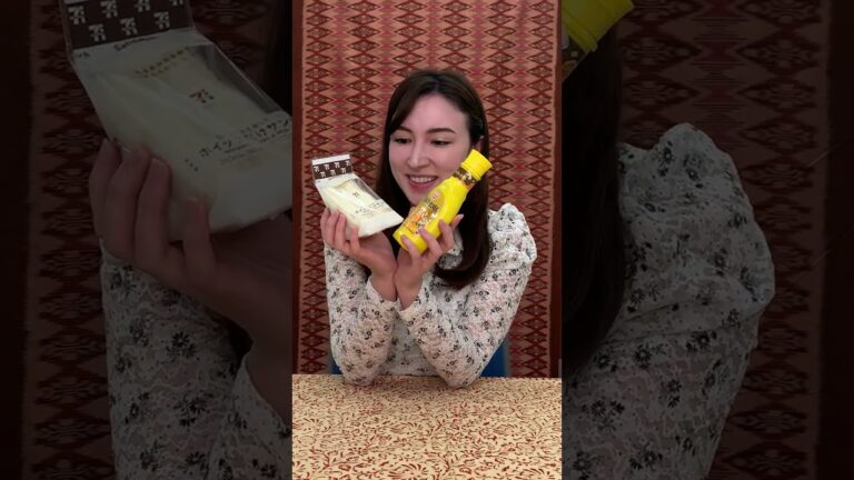 韓国調味料【ハニーマスタード】×【ホイップクリームサンド】｜右左どっちチャレンジ‼【アジアの調味料】を食べてみた #Shorts #ハニーマスタード #右左どっち