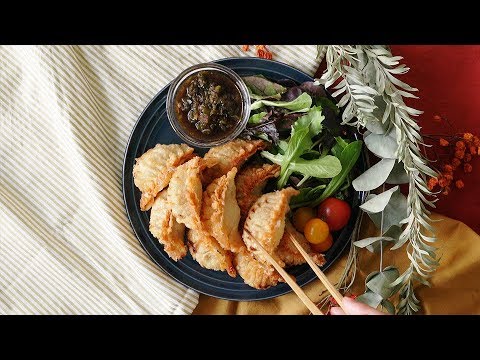 【飾りクープに挑戦！】とろ〜りチーズのカラフル揚げ餃子🧀