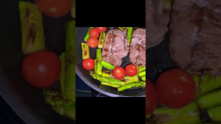 牛肉とアスパラ、トマトを炒めて玉ねぎソース添え