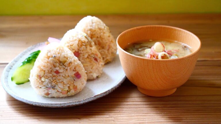 新生姜とみょうがのじゃこおにぎり　もずくと山芋の味噌汁　料理音　ASMR 作るだけ動画