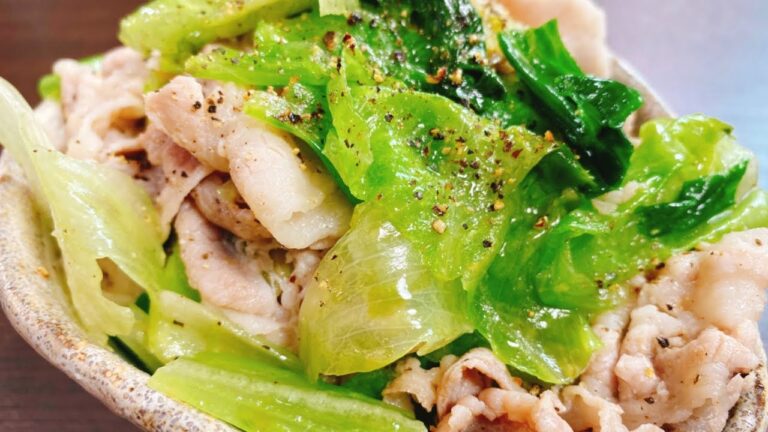 ３分で出来る『無限塩豚レタス』が旨過ぎてお酒とご飯が止まらない!!【やみつき麻婆スープ付】Delicious Japanese food Crisp lettuce & pork stir-fry