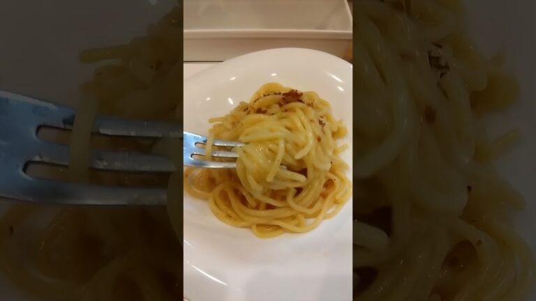 ボロネーゼとミートソースの違いを教えてあげるのペペロンチーノ #パスタ