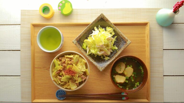 これぞワザアリ！2品作り置き♪『キャベツ1/2個使い切りレシピ』