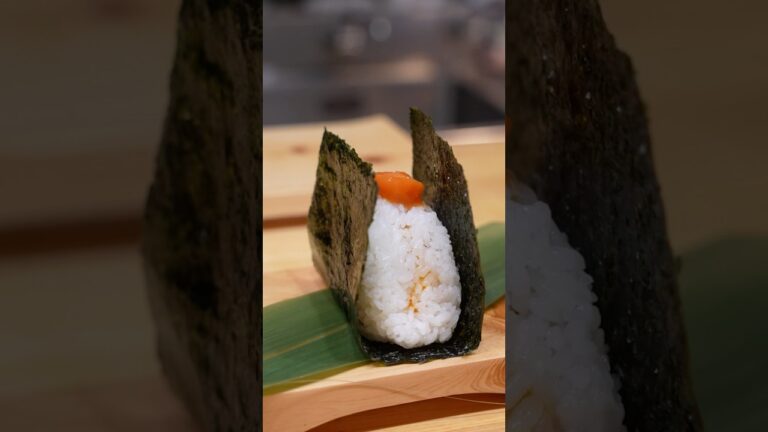 作るのに4日間かかるおむすび濃厚卵黄醤油漬け🍙