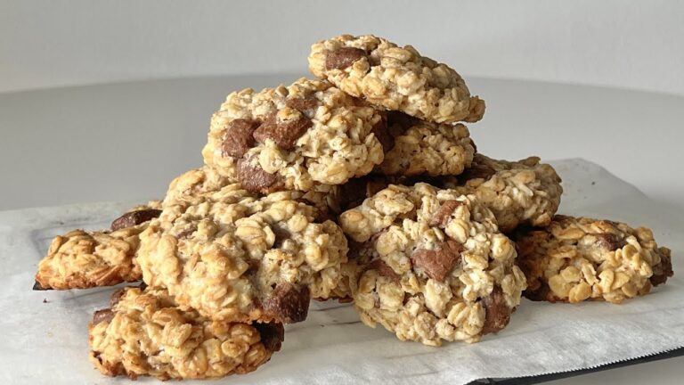 ざくざく！オートミールで作るチョコチャンククッキー🍪  Oatmeal Chocolate chunk cookies
