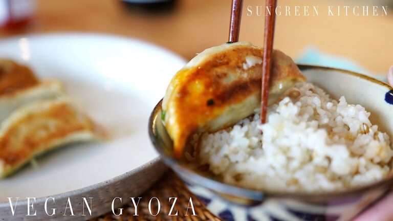 【ナレーションVer.】超簡単！皮から作る低カロリーなヴィーガン餃子｜VEGAN GYOZA recipe
