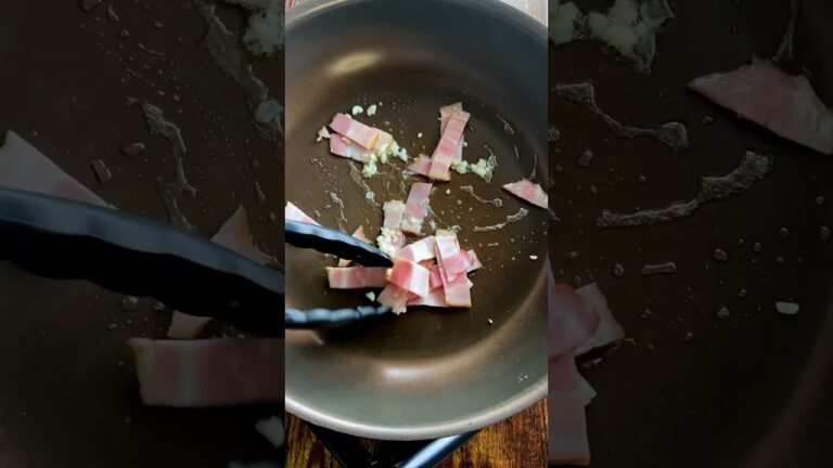 白菜とベーコンのパスタ #料理 #かんたんcooking #簡単レシピ #気ままに料理 #かんたん料理 #レシピ #料理動画 #お気楽クッキング #cooking #楽しい料理